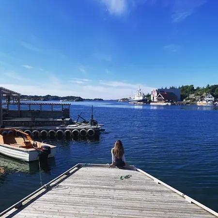 Дом отдыха Kobbaneset Lars - Tett Pa Havet - Bekkjarvik