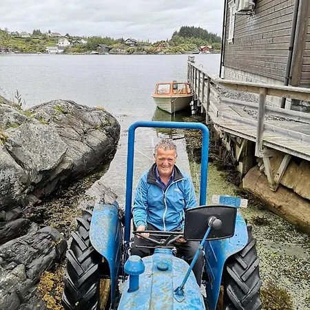 Kobbaneset Lars - Tett Pa Havet - Bekkjarvik
